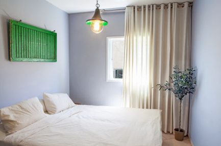 עיצוב חדרי שינה באמצעות וילונות מעוצבים